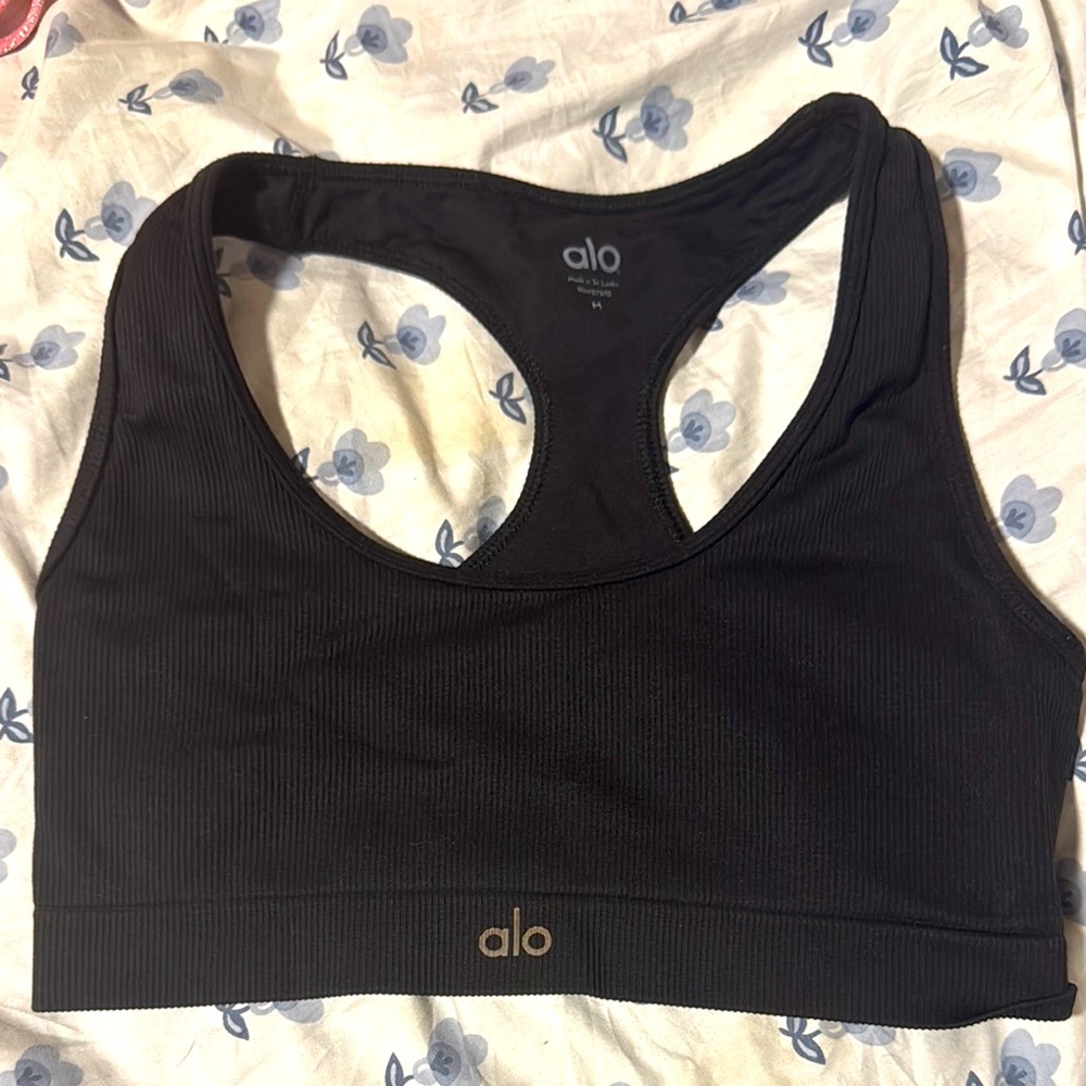 ALO yoga sports bra